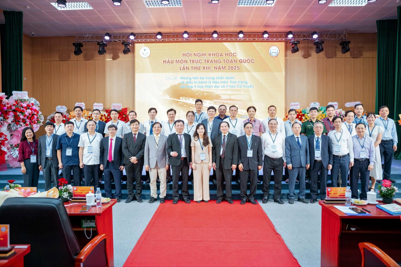 Hình ảnh thư viện [HIGHLIGHT] HỘI NGHỊ KHOA HỌC HẬU MÔN TRỰC TRÀNG 2025